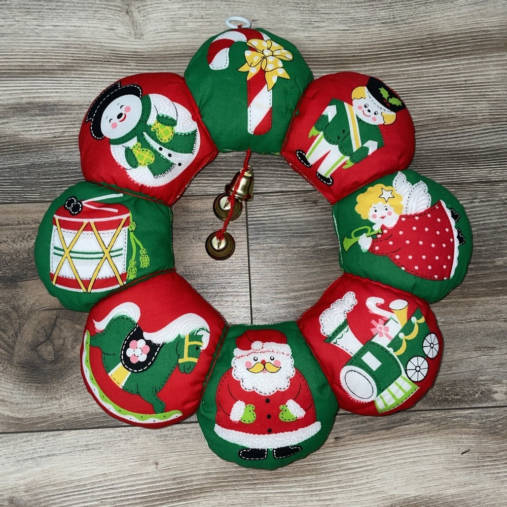 Vintage Handmade Hand Sewn Fabric Christmas Wreath Country Kitschy 13" Granny